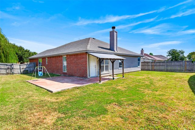 825 Rowdy Drive, Royse City, TX 75189