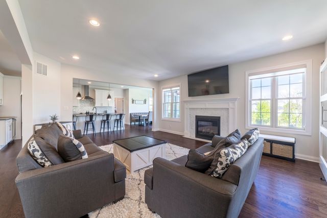 10479 Talus Drive, Dyer, IN 46311