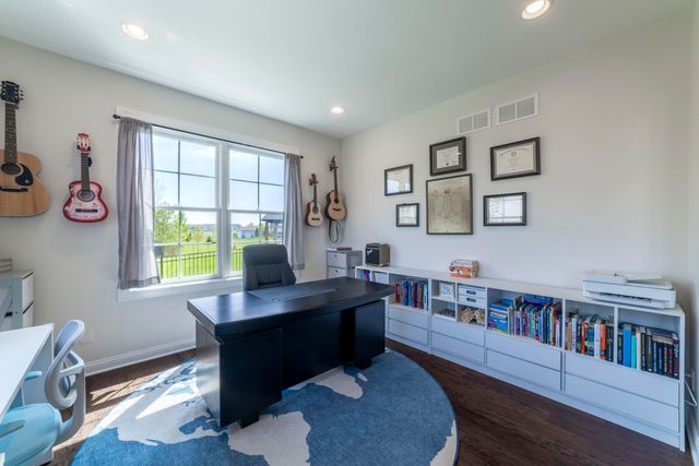 10479 Talus Drive, Dyer, IN 46311