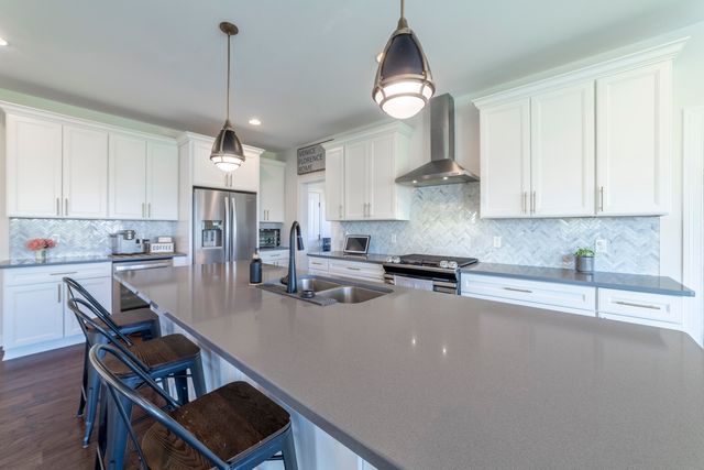 10479 Talus Drive, Dyer, IN 46311