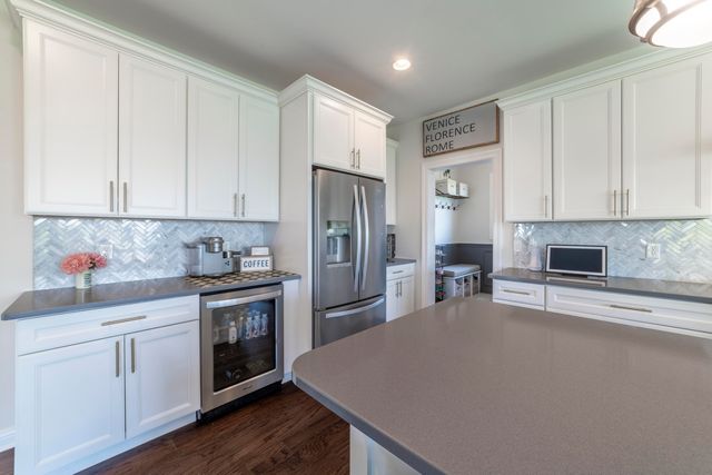 10479 Talus Drive, Dyer, IN 46311