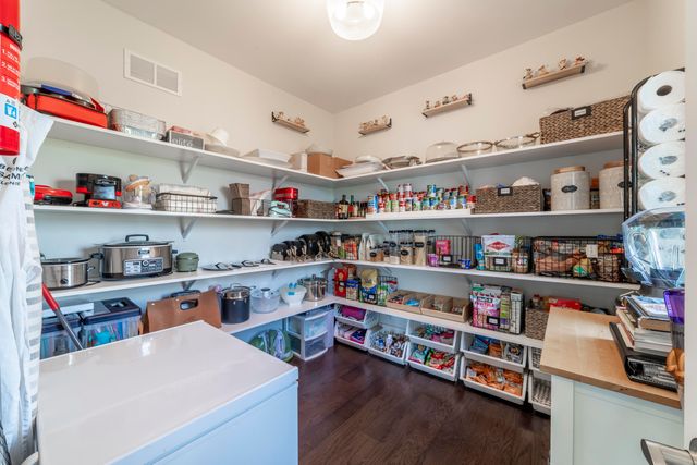 10479 Talus Drive, Dyer, IN 46311