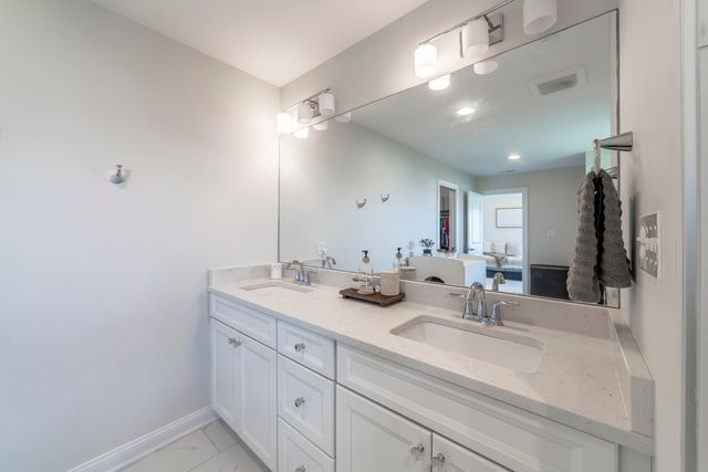 10479 Talus Drive, Dyer, IN 46311