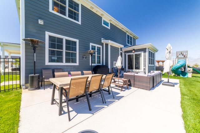 10479 Talus Drive, Dyer, IN 46311