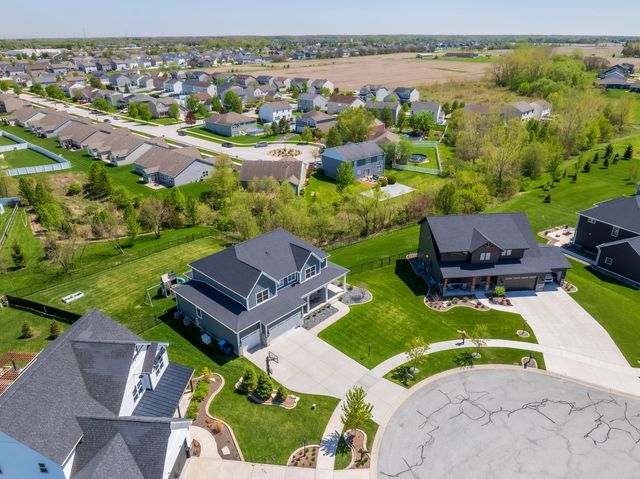 10479 Talus Drive, Dyer, IN 46311