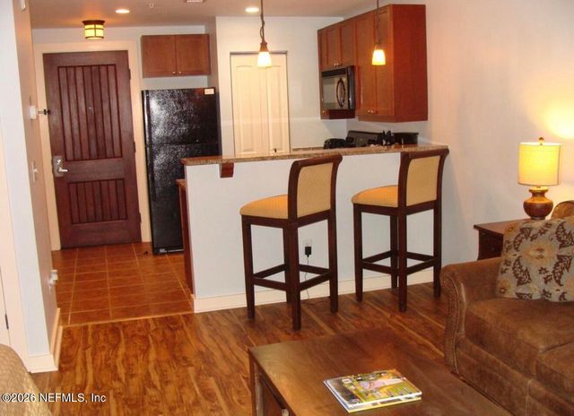 955 REGISTRY Boulevard 220, St. Augustine, FL 32092