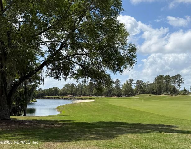 955 REGISTRY Boulevard 220, St. Augustine, FL 32092