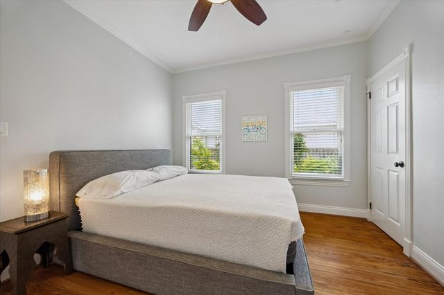 412 W 22nd Street, Houston, TX 77008