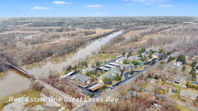 5921 W Michigan Avenue B2, Saginaw, MI 48638