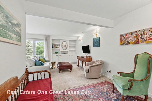 5921 W Michigan Avenue B2, Saginaw, MI 48638