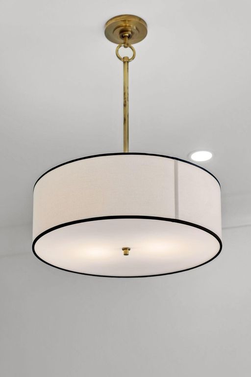 Image 10 of property listing at 1460 Periwinkle Drive, Mount Pleasant, SC 29466