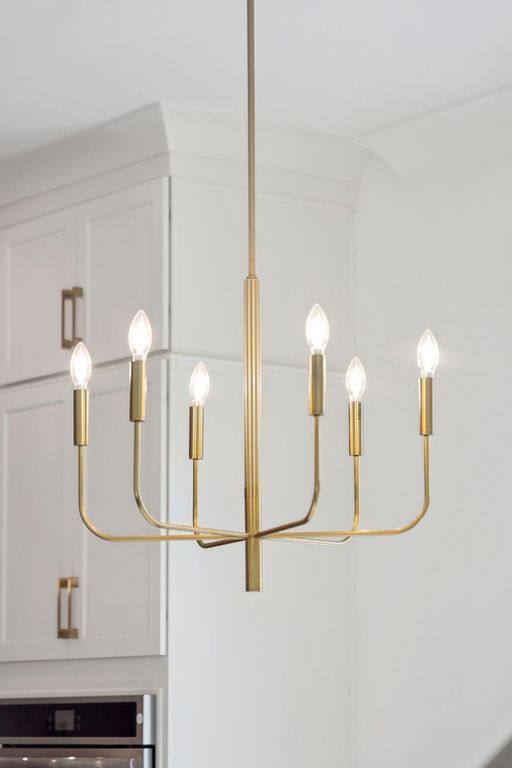 Image 15 of property listing at 1460 Periwinkle Drive, Mount Pleasant, SC 29466