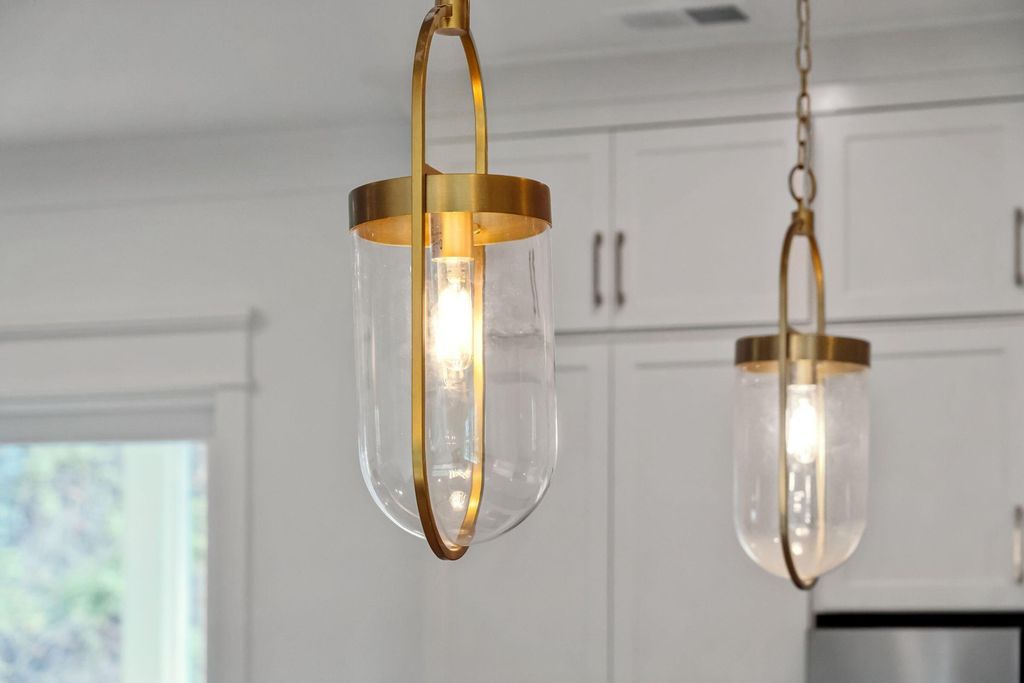 Image 21 of property listing at 1460 Periwinkle Drive, Mount Pleasant, SC 29466