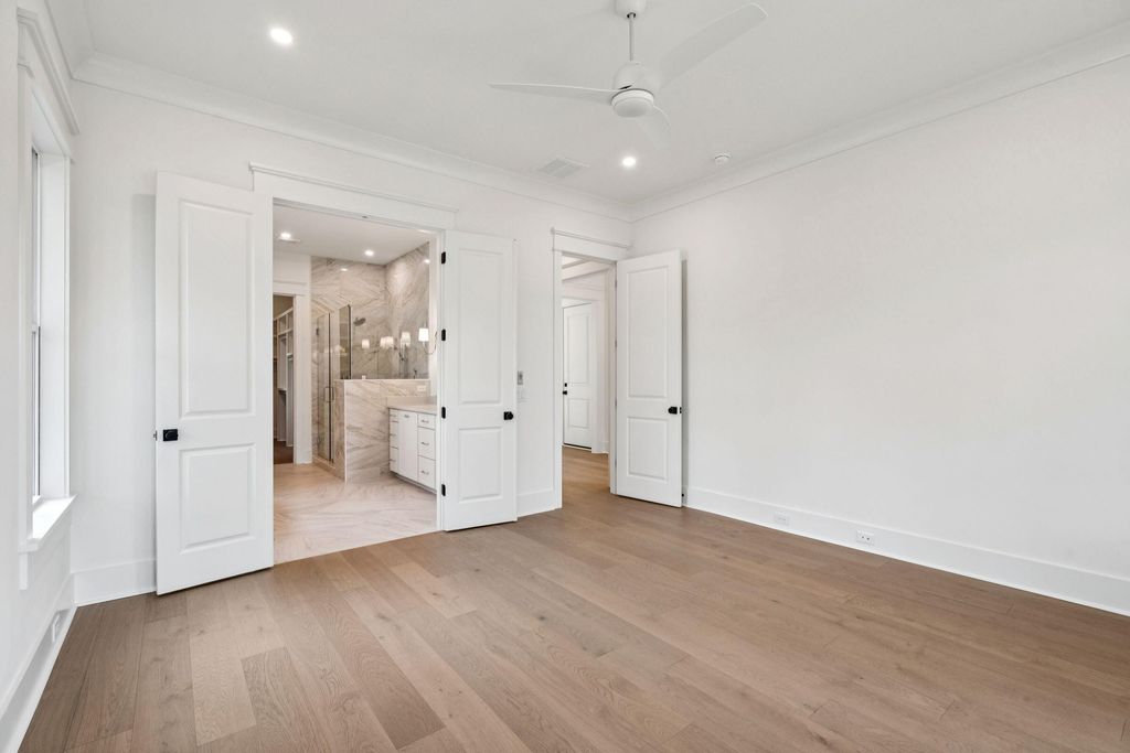 Image 38 of property listing at 1460 Periwinkle Drive, Mount Pleasant, SC 29466