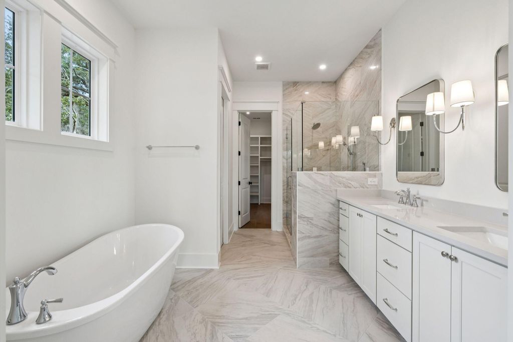 Image 41 of property listing at 1460 Periwinkle Drive, Mount Pleasant, SC 29466