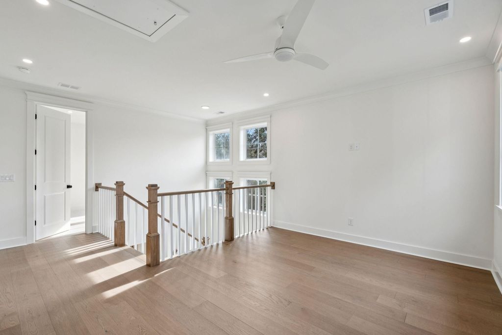 Image 48 of property listing at 1460 Periwinkle Drive, Mount Pleasant, SC 29466