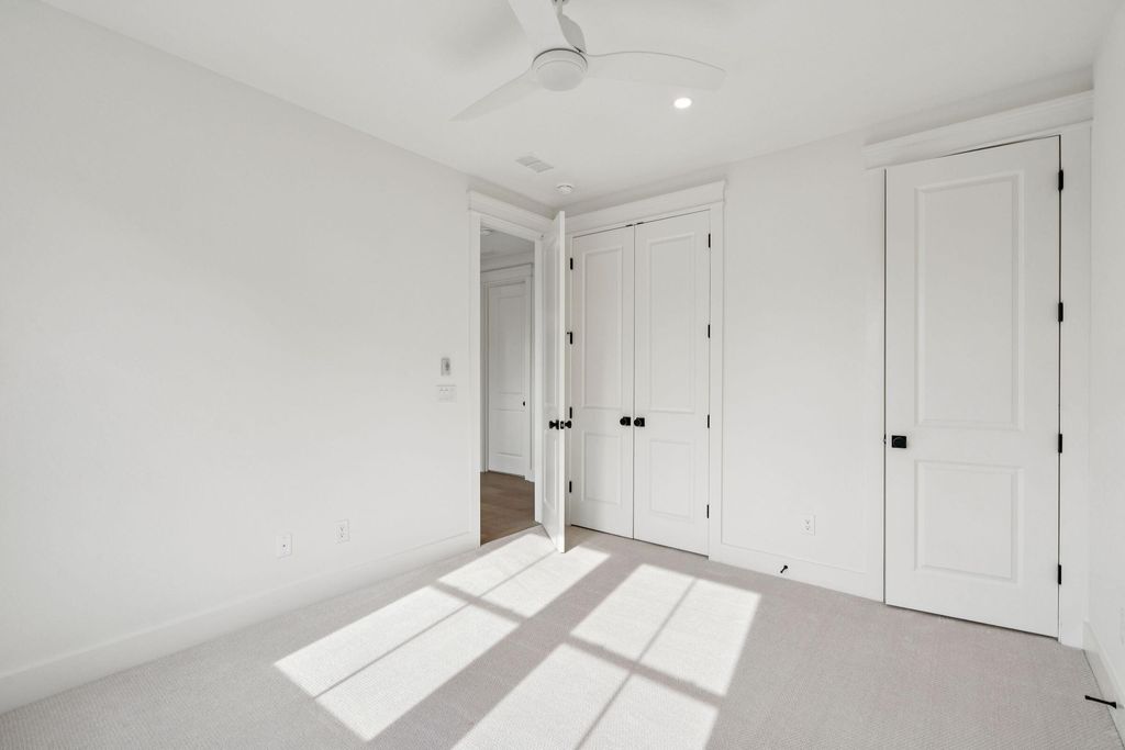 Image 49 of property listing at 1460 Periwinkle Drive, Mount Pleasant, SC 29466