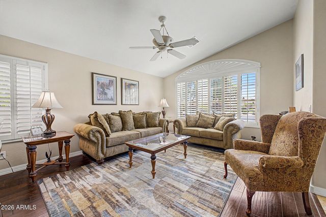 2682 S Elm Street, Gilbert, AZ 85295