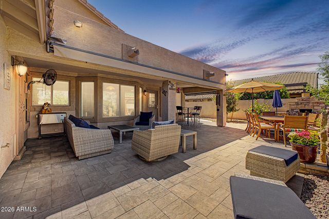 2682 S Elm Street, Gilbert, AZ 85295