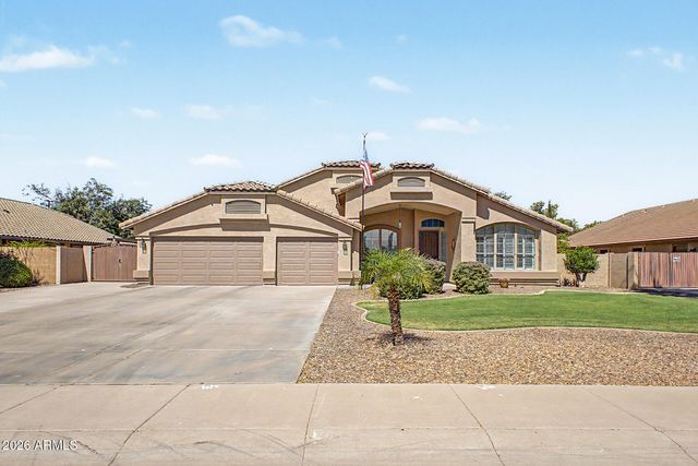 2682 S Elm Street, Gilbert, AZ 85295