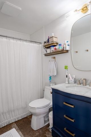 127 Beacon St 32, Boston, MA 02116