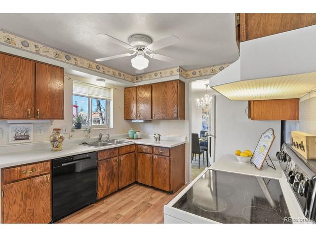 13315 W 72nd Cir, Arvada, CO 80005