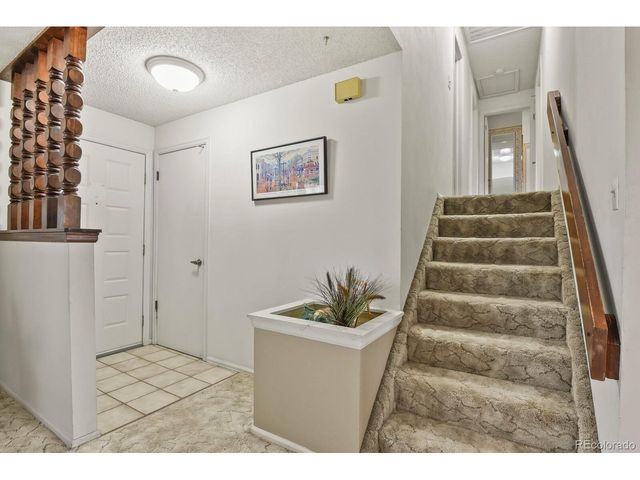 13315 W 72nd Cir, Arvada, CO 80005