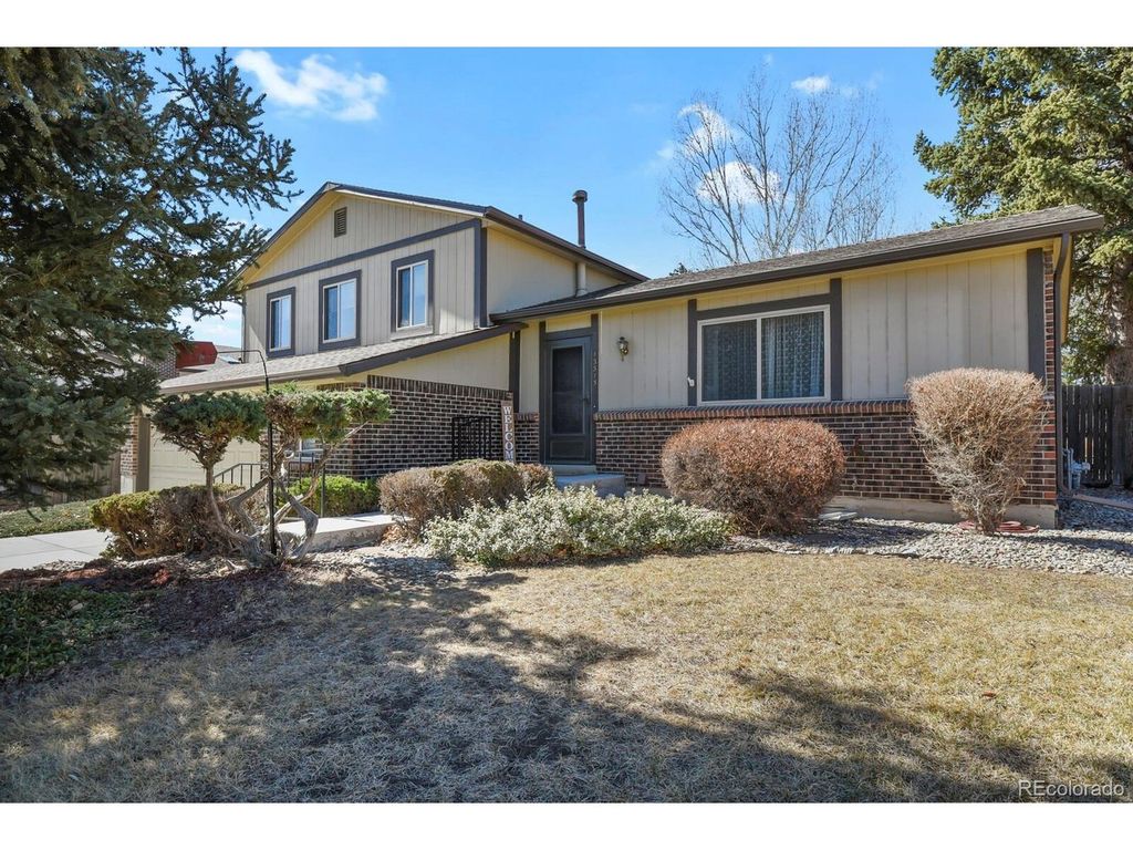 13315 W 72nd Cir, Arvada, CO 80005