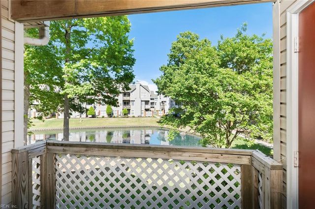 12742 Daybreak CIR, Newport News, VA 23602