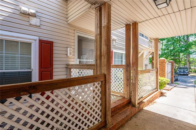 12742 Daybreak CIR, Newport News, VA 23602