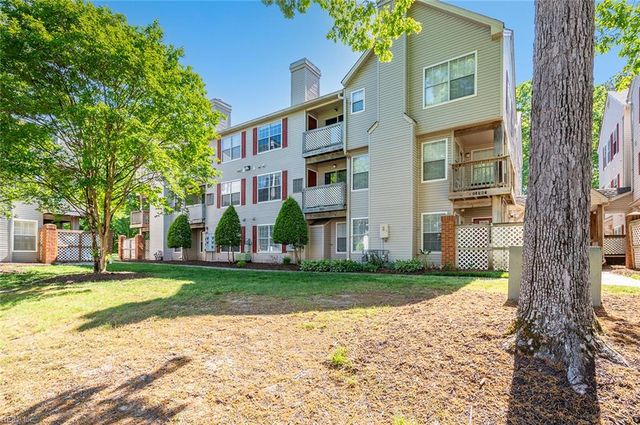 12742 Daybreak CIR, Newport News, VA 23602