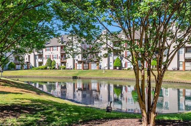 12742 Daybreak CIR, Newport News, VA 23602