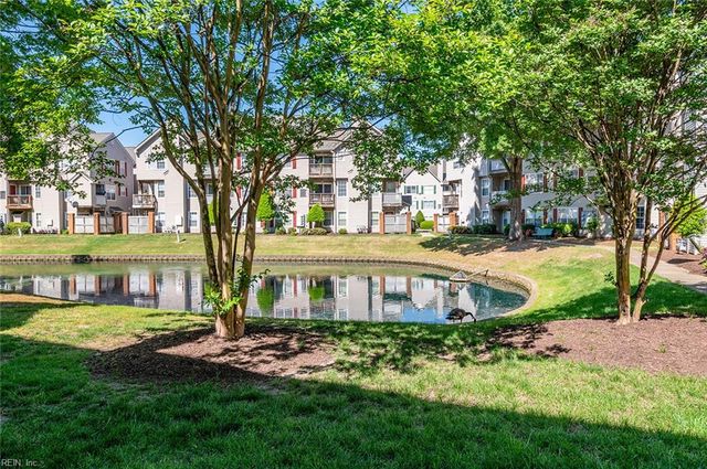 12742 Daybreak CIR, Newport News, VA 23602