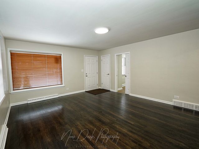 37684 N Sheridan Road, Beach Park, IL 60087