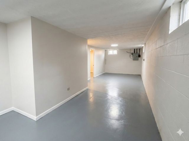 37684 N Sheridan Road, Beach Park, IL 60087