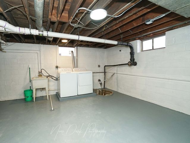 37684 N Sheridan Road, Beach Park, IL 60087