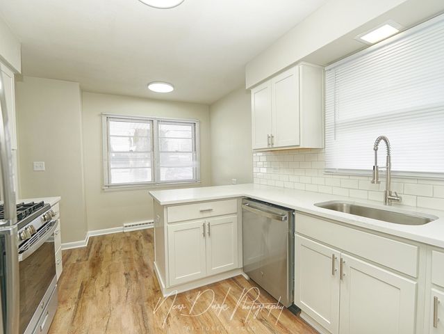 37684 N Sheridan Road, Beach Park, IL 60087