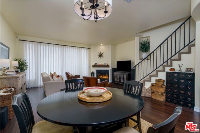 4400 Cartwright Avenue 205, Toluca Lake (los Angeles), CA 91602