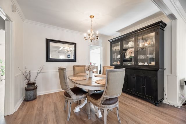 2216 Lotus Avenue, Fort Worth, TX 76111