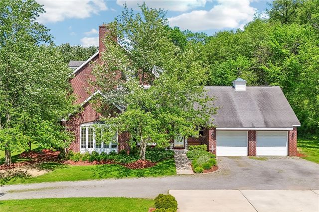 500 Morningstar Drive, Franklin Twp, PA 16117