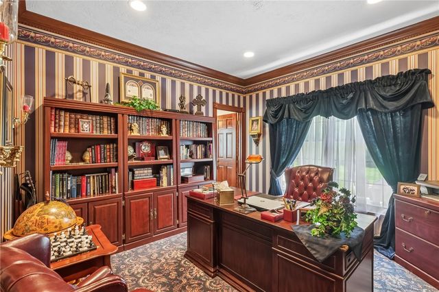 500 Morningstar Drive, Franklin Twp, PA 16117
