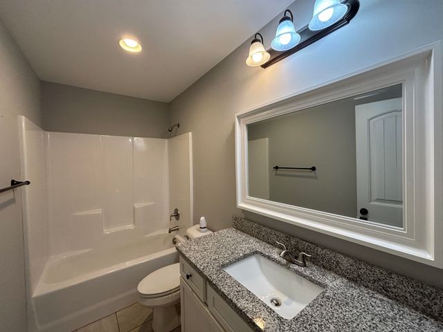 122 E Phillips Avenue, Gaffney, SC 29341