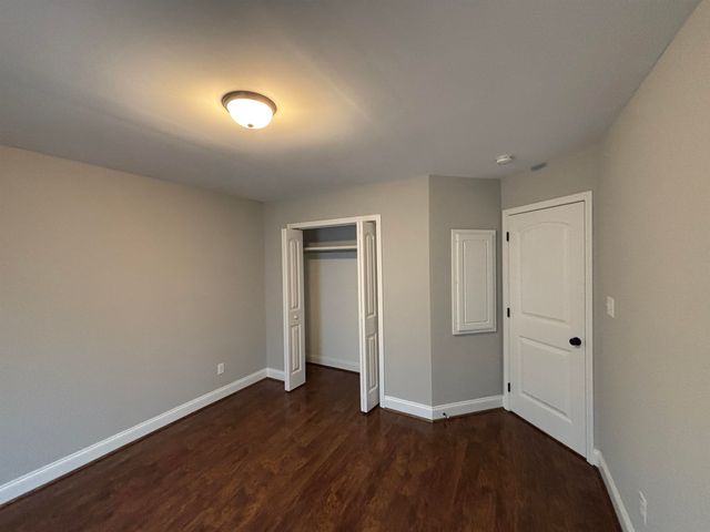 122 E Phillips Avenue, Gaffney, SC 29341