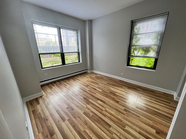 732 W Bittersweet Place 806, Chicago, IL 60613