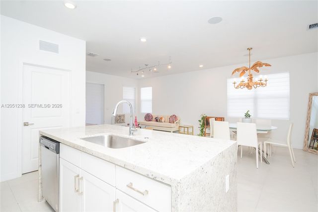 7214 Rockwood Rd, Jupiter, FL 33458