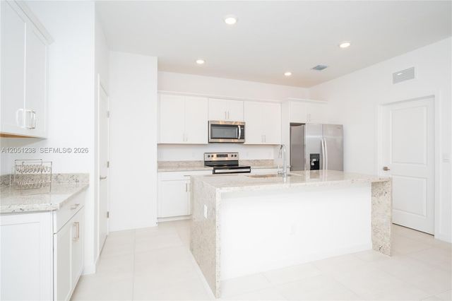 7214 Rockwood Rd, Jupiter, FL 33458
