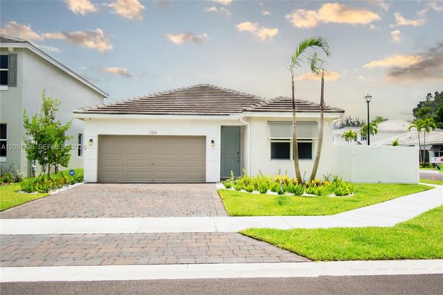 7214 Rockwood Rd, Jupiter, FL 33458