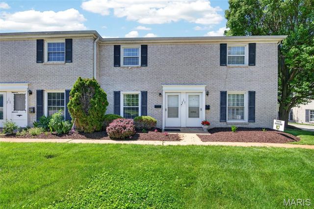 1003 Avenue H, Unincorporated, MO 63125