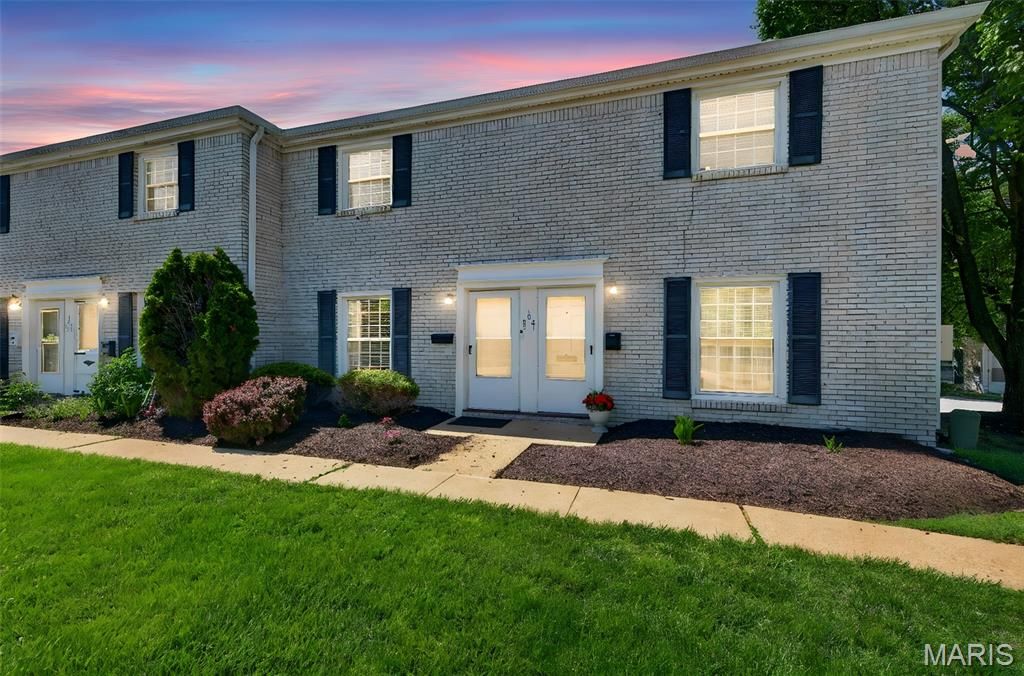 1003 Avenue H, Unincorporated, MO 63125