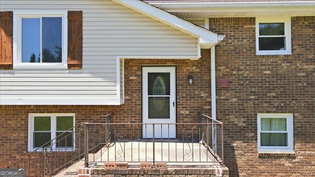 255 Frankie Lane, Covington, GA 30014